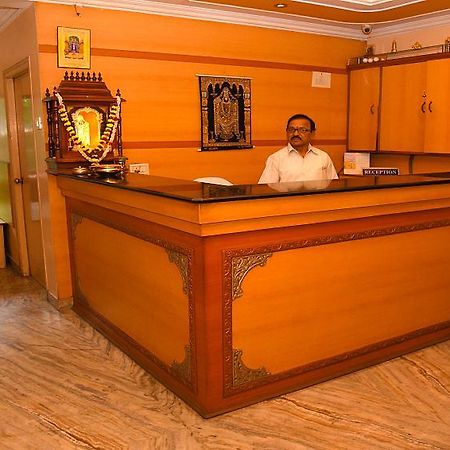 Hotel Vishnu Residency Visakhapatnam Exterior foto
