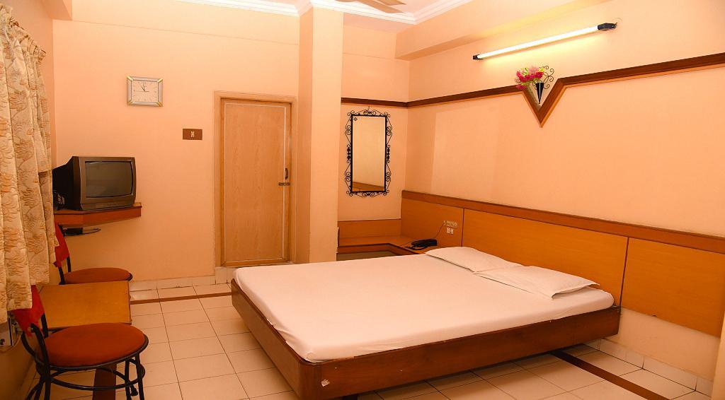 Hotel Vishnu Residency Visakhapatnam Exterior foto